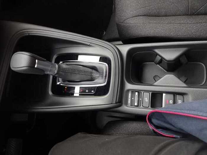 Honda HR-V Hybrid e:HEV 1.5 i-MMD Elegance