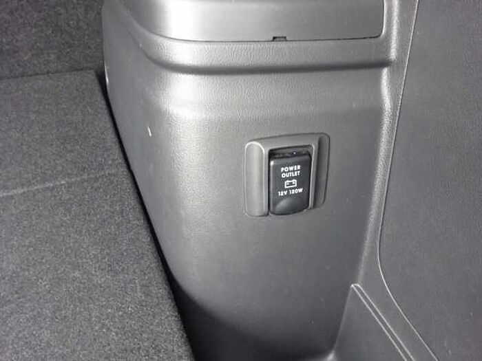 Mitsubishi Outlander 2.0 2WD EDITION100