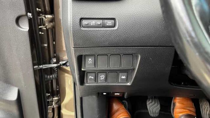 Nissan Qashqai 1.2 DIG-T TEKNA